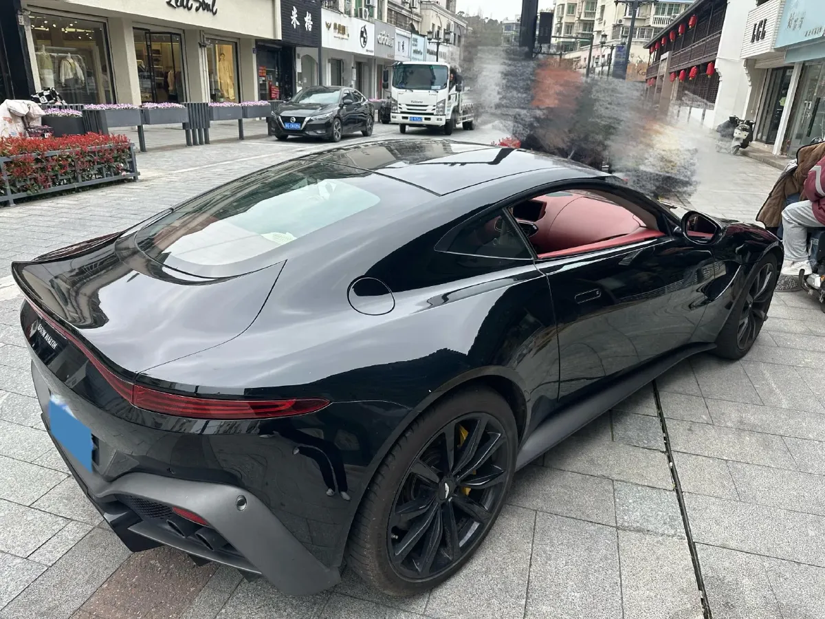 2020 Aston Martin V8 Vantage 4.0T 510HP V8 8AT,autocango,china used car exporter,china ev exporter,chinese used car exporter,chinese used ev exporter