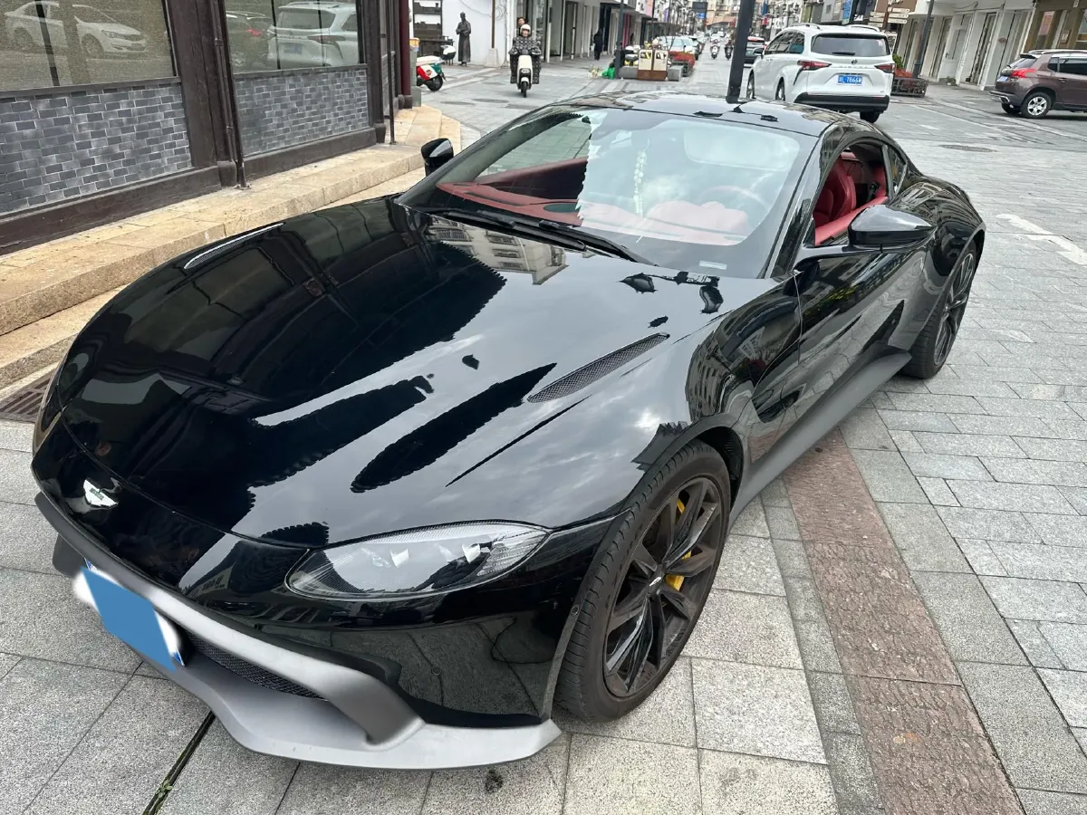 2020 Aston Martin V8 Vantage 4.0T 510HP V8 8AT,autocango,china used car exporter,china ev exporter,chinese used car exporter,chinese used ev exporter