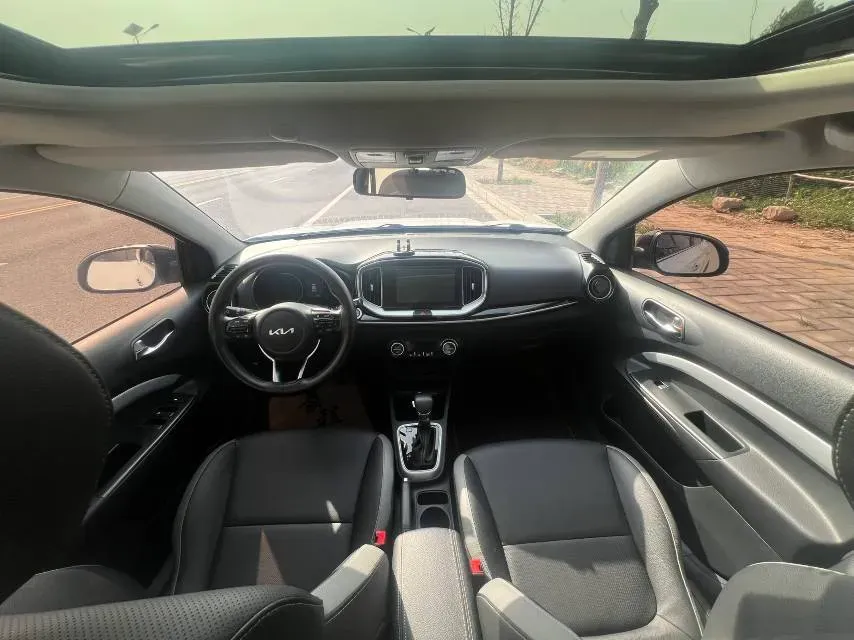 2021 Kia KX1 1.4L 100HP L4 CVT,autocango,china used car exporter,china ev exporter,chinese used car exporter,chinese used ev exporter