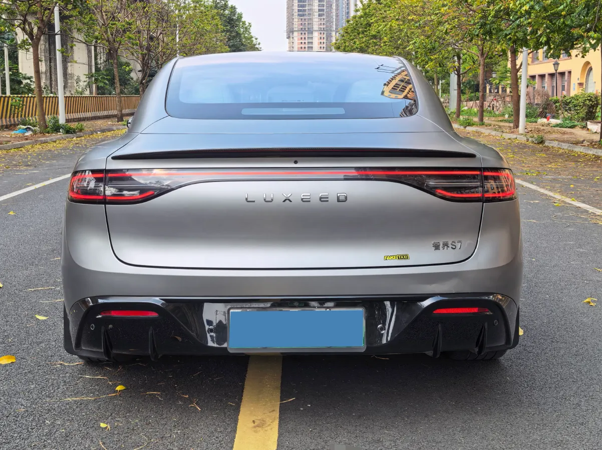 2024 Luxeed S7 BEV 82KWH,autocango,china used car exporter,china ev exporter,chinese used car exporter,chinese used ev exporter