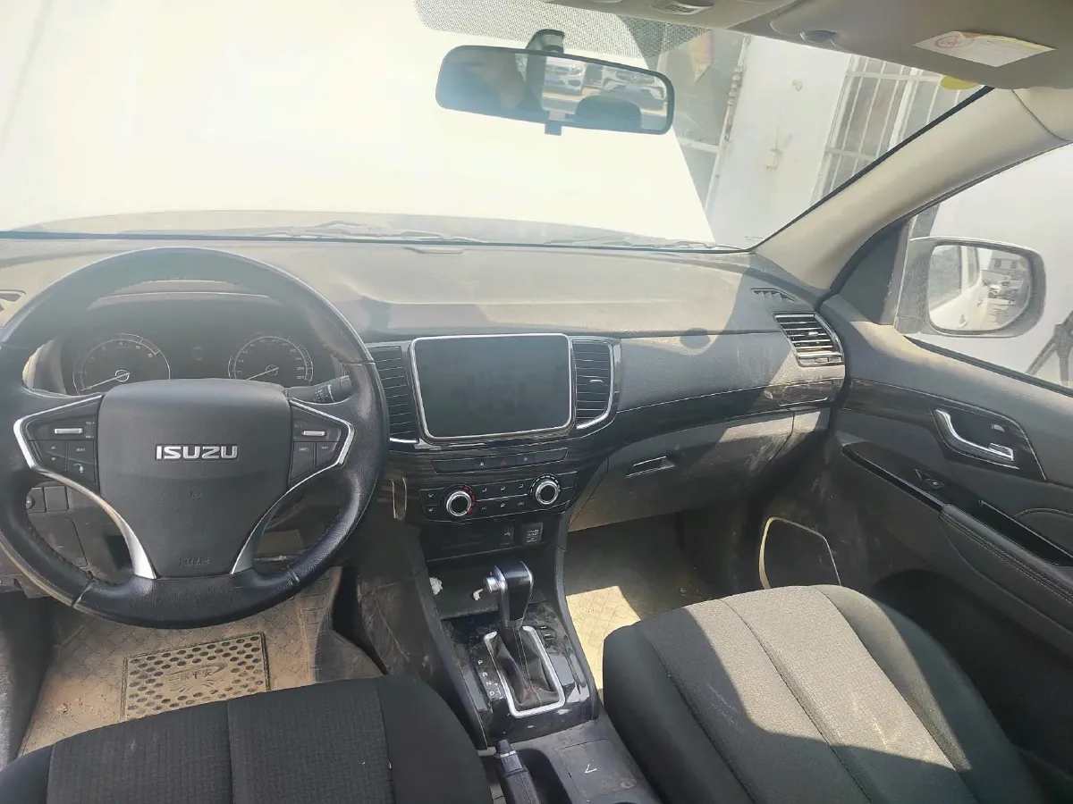 2023 Isuzu LingTuo 2.5T 150HP L4 8AT,autocango,china used car exporter,china ev exporter,chinese used car exporter,chinese used ev exporter