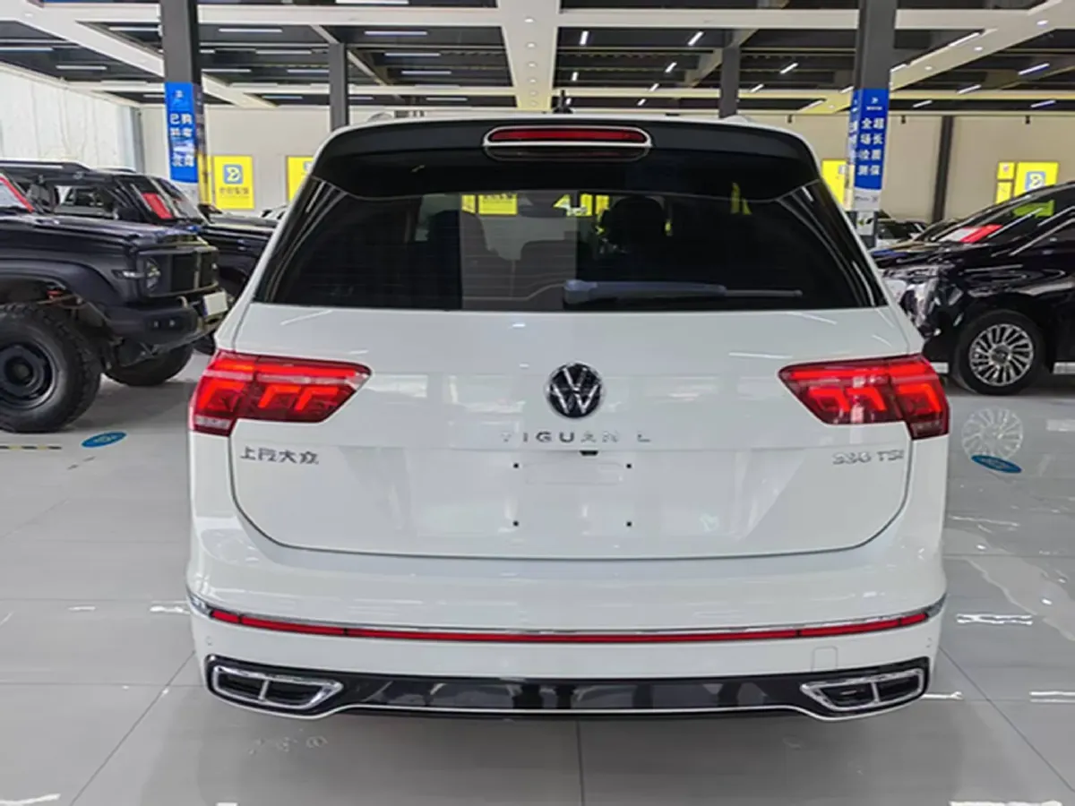 2023 Volkswagen Tiguan L 2.0T 186HP L4 7DCT,autocango,china used car exporter,china ev exporter,chinese used car exporter,chinese used ev exporter