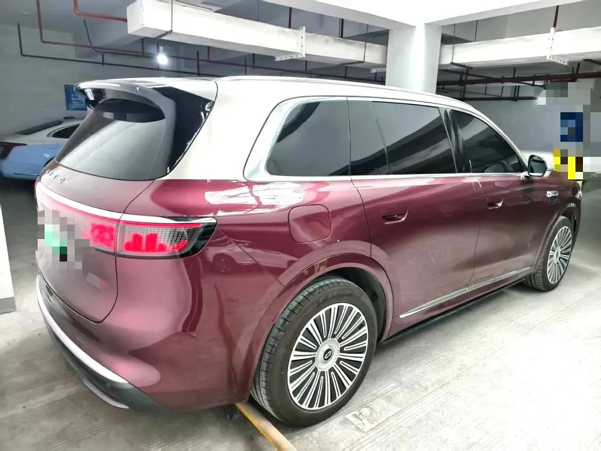 2025 AITO AITO M8 REEV 160HP REEV 53.4KWH,autocango,china used car exporter,china ev exporter,chinese used car exporter,chinese used ev exporter