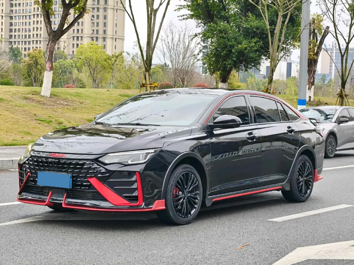 2021 DongFeng Aeolus YiXuan MAX 1.5T 190HP L4 7DCT,autocango,china used car exporter,china ev exporter,chinese used car exporter,chinese used ev exporter