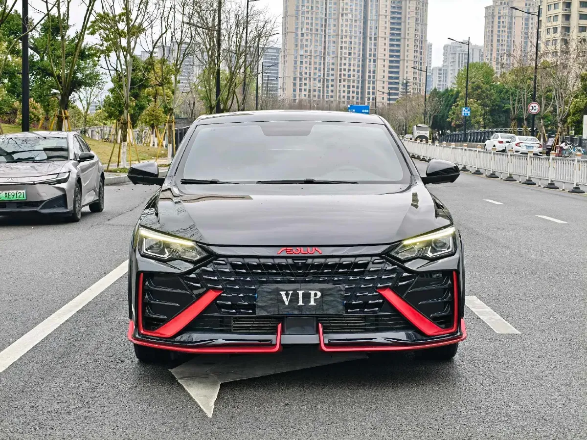 2021 DongFeng Aeolus YiXuan MAX 1.5T 190HP L4 7DCT,autocango,china used car exporter,china ev exporter,chinese used car exporter,chinese used ev exporter