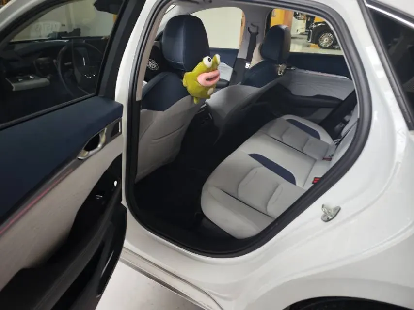 2023 Geely Preface 2.0T 190HP L4 7DCT,autocango,china used car exporter,china ev exporter,chinese used car exporter,chinese used ev exporter