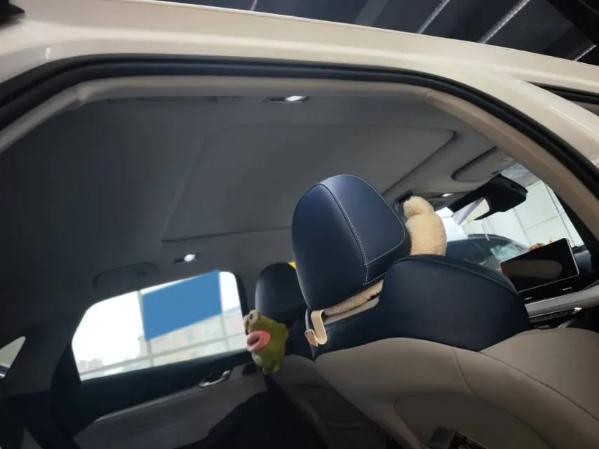 2023 Geely Preface 2.0T 190HP L4 7DCT,autocango,china used car exporter,china ev exporter,chinese used car exporter,chinese used ev exporter