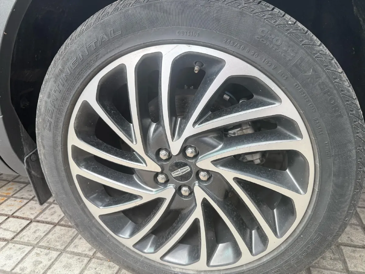 2019 Lincoln Nautilus 2.0T 235HP L4 8AT,autocango,china used car exporter,china ev exporter,chinese used car exporter,chinese used ev exporter