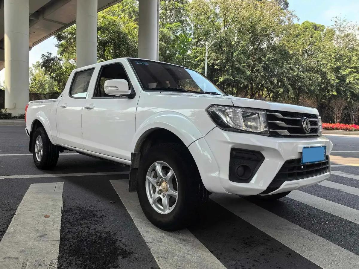 2021 Dongfeng RuiQi 2.4L 158HP L4 5MT,autocango,china used car exporter,china ev exporter,chinese used car exporter,chinese used ev exporter