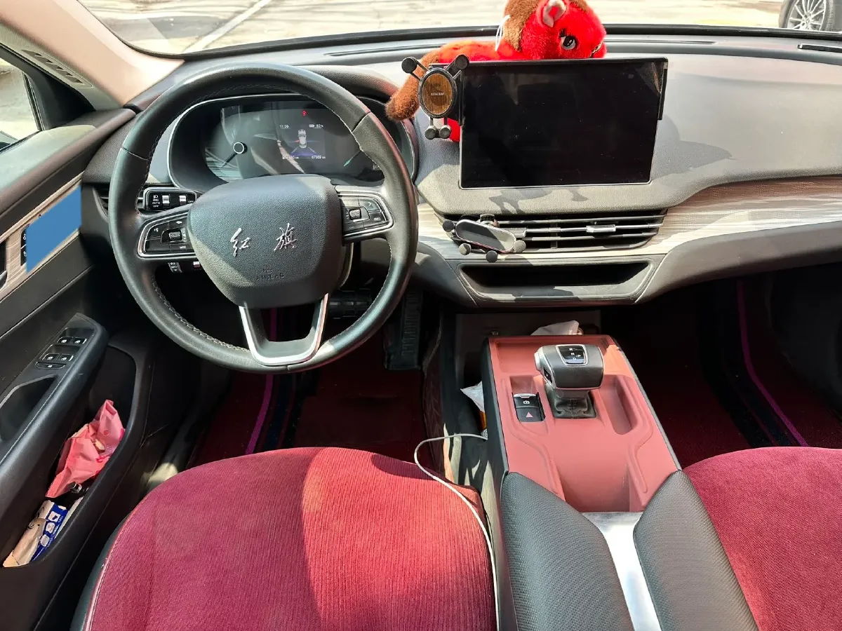 2024 HongQi E-QM5 BEV 72KWH,autocango,china used car exporter,china ev exporter,chinese used car exporter,chinese used ev exporter