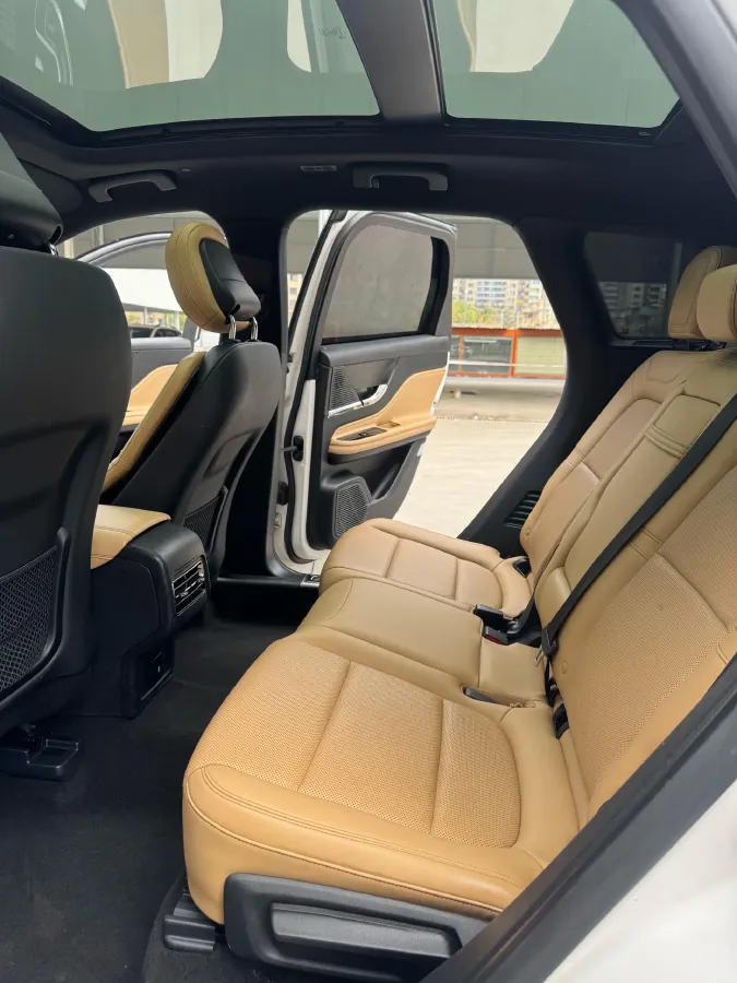 2021 Lincoln Corsair 2.0T 245HP L4 8AT,autocango,china used car exporter,china ev exporter,chinese used car exporter,chinese used ev exporter