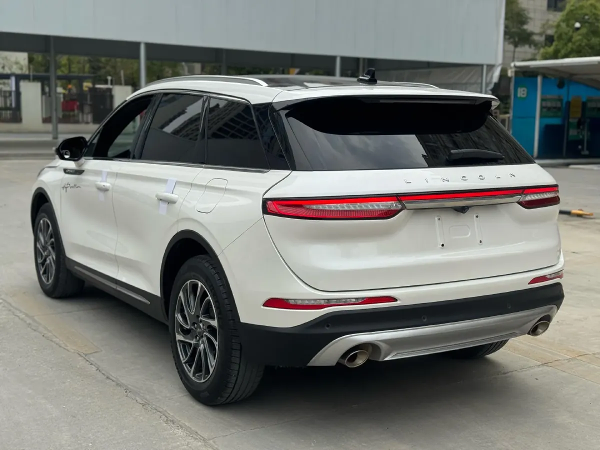 2021 Lincoln Corsair 2.0T 245HP L4 8AT,autocango,china used car exporter,china ev exporter,chinese used car exporter,chinese used ev exporter
