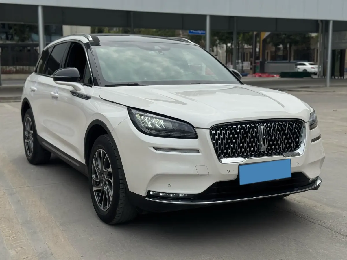 2021 Lincoln Corsair 2.0T 245HP L4 8AT,autocango,china used car exporter,china ev exporter,chinese used car exporter,chinese used ev exporter