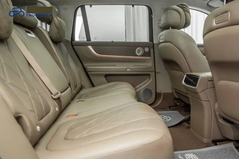 2024 AITO AITO M9 1.5T 152HP L4 REEV 42KWH,autocango,china used car exporter,china ev exporter,chinese used car exporter,chinese used ev exporter