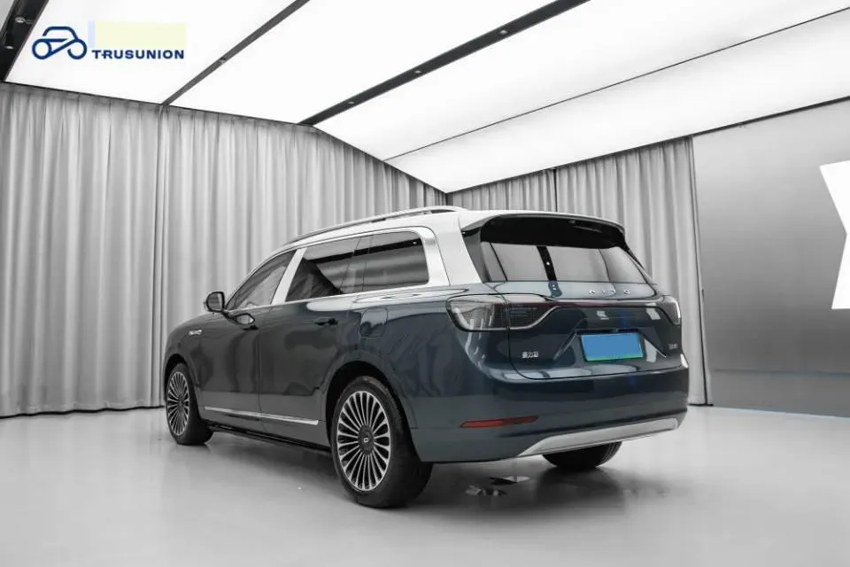 2024 AITO AITO M9 1.5T 152HP L4 REEV 42KWH,autocango,china used car exporter,china ev exporter,chinese used car exporter,chinese used ev exporter