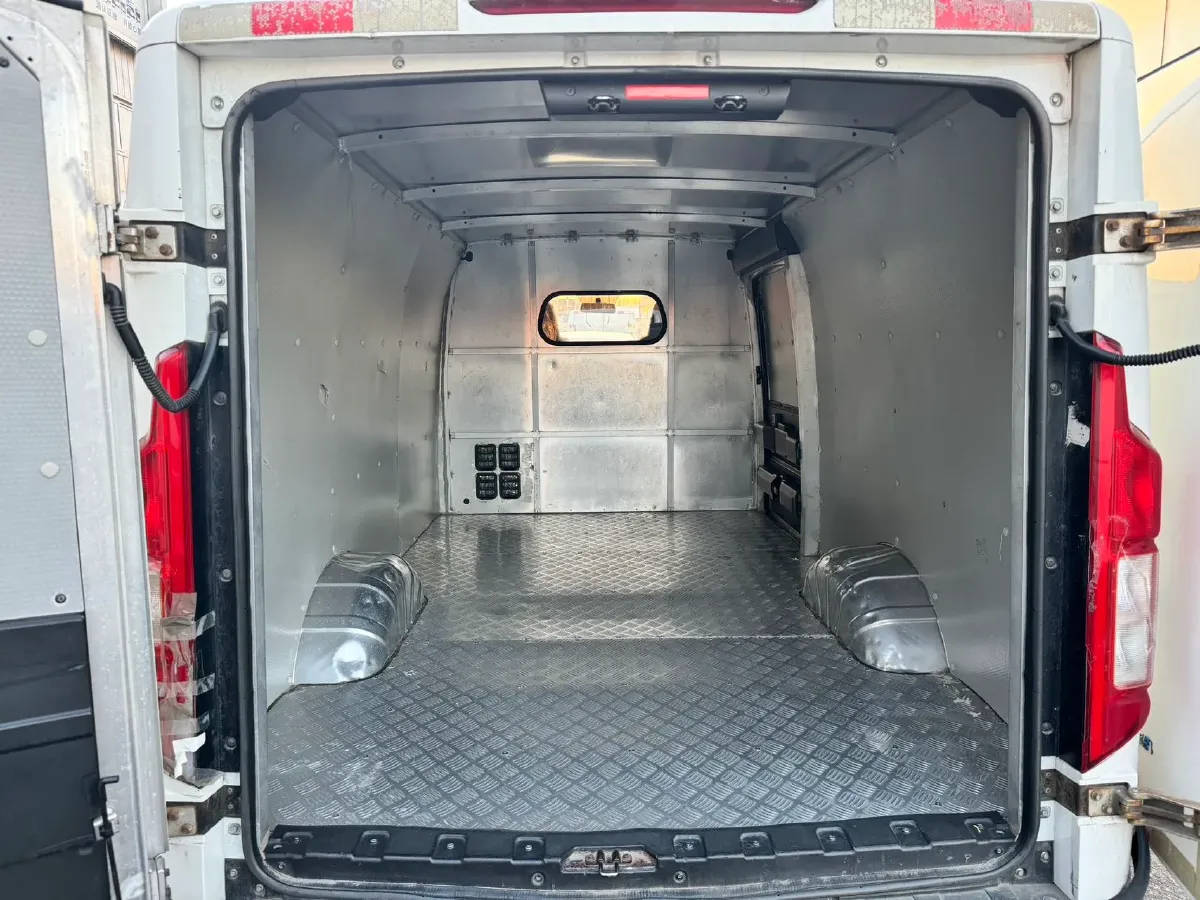 2019 Karry Dolphin EV BEV 44.5KWH,autocango,china used car exporter,china ev exporter,chinese used car exporter,chinese used ev exporter