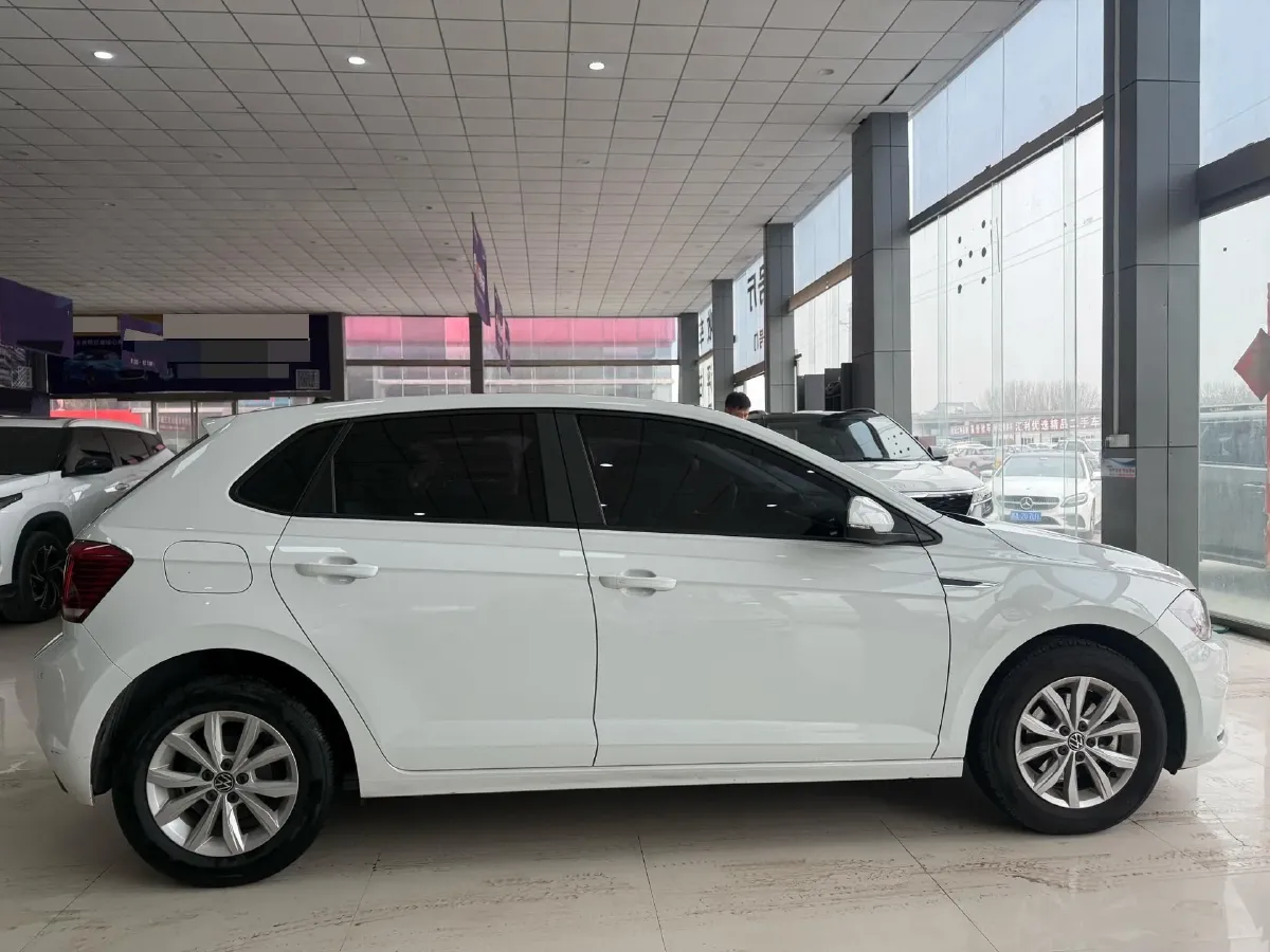 2023 Volkswagen Polo 1.5L 113HP L4 6AT,autocango,china used car exporter,china ev exporter,chinese used car exporter,chinese used ev exporter