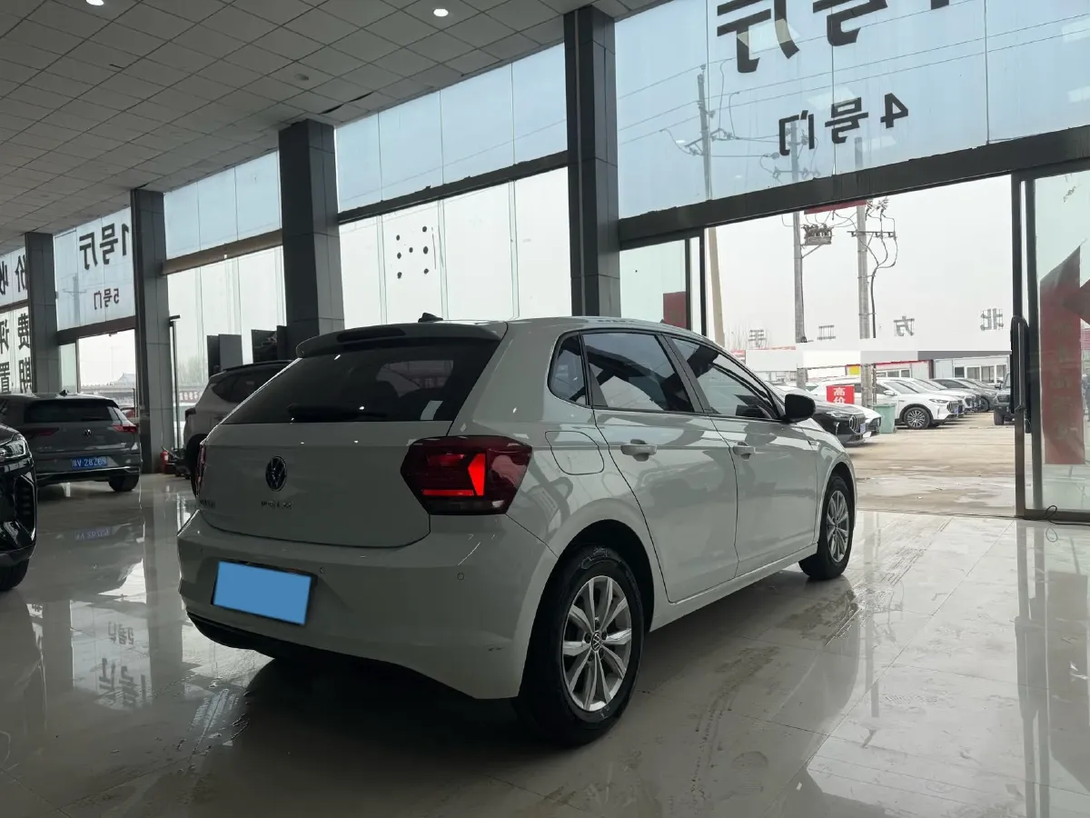 2023 Volkswagen Polo 1.5L 113HP L4 6AT,autocango,china used car exporter,china ev exporter,chinese used car exporter,chinese used ev exporter