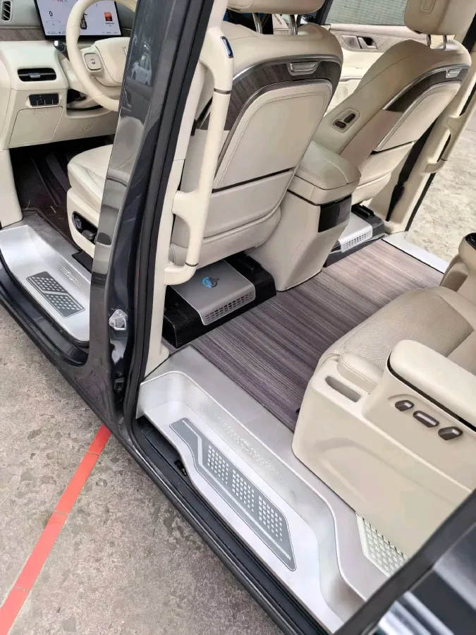 2025 WEY HighMountain 1.5T 170HP L4 4DHT PHEV,autocango,china used car exporter,china ev exporter,chinese used car exporter,chinese used ev exporter