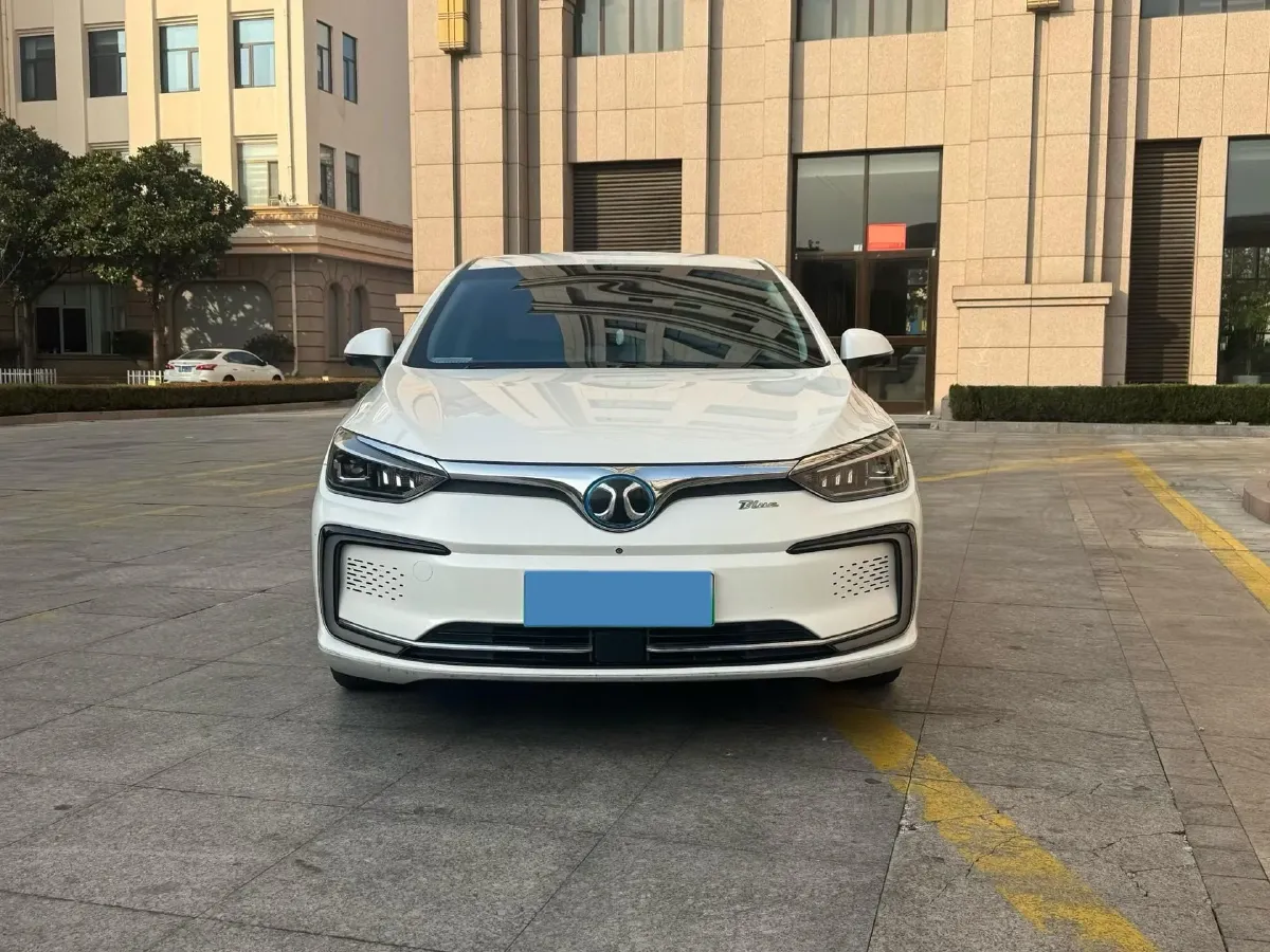 2018 BeiJing Auto EU5 BEV 53.66KWH,autocango,china used car exporter,china ev exporter,chinese used car exporter,chinese used ev exporter