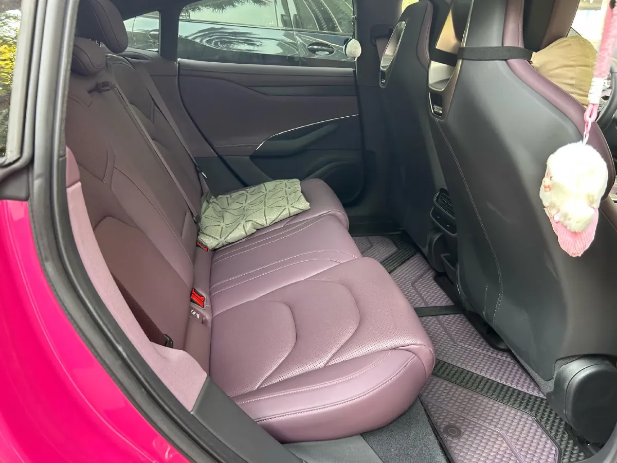 2024 MI SU7 BEV 94.3KWH,autocango,china used car exporter,china ev exporter,chinese used car exporter,chinese used ev exporter