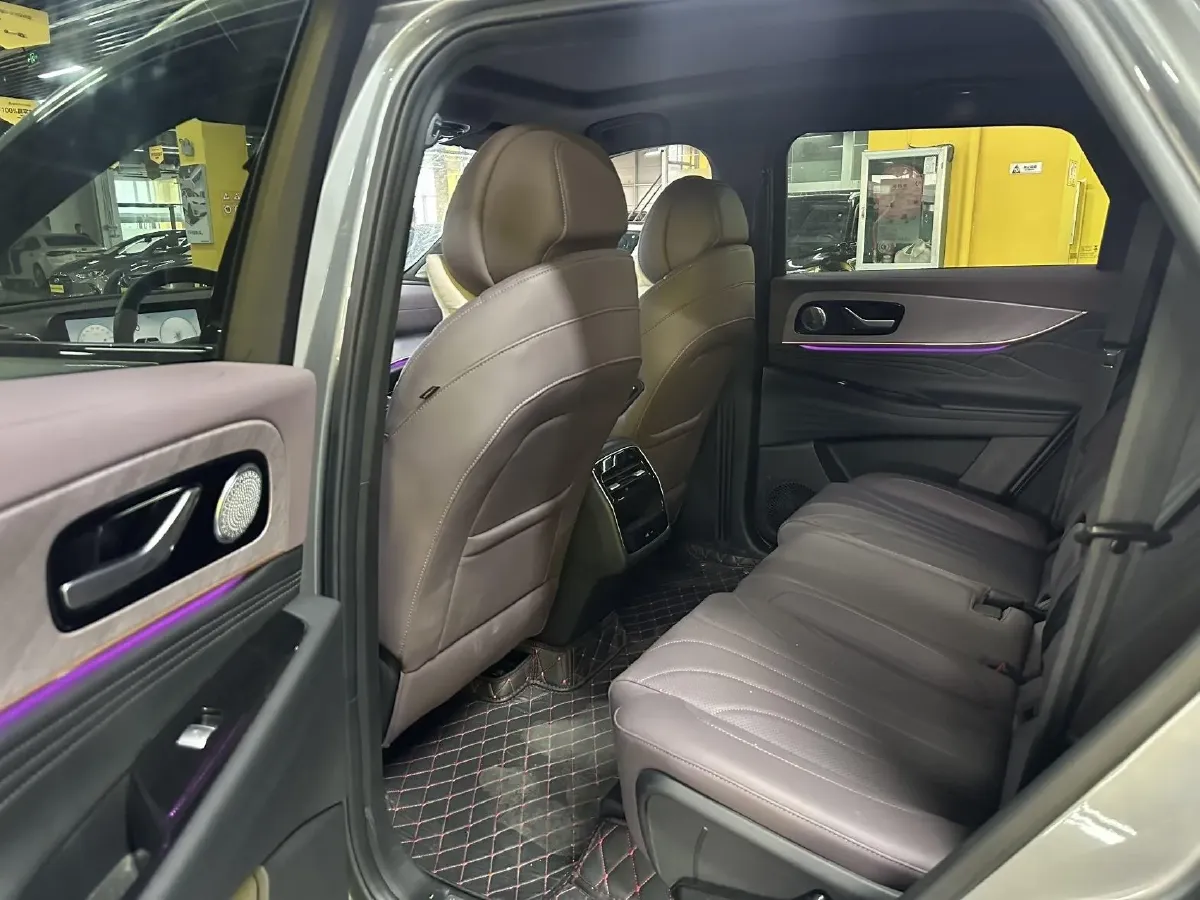 2025 Chery Tiggo 9 2.0T 261HP L4 7DCT,autocango,china used car exporter,china ev exporter,chinese used car exporter,chinese used ev exporter