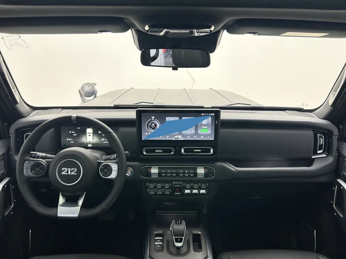 2024 212 212 T01 2.0T 252HP L4 8AT,autocango,china used car exporter,china ev exporter,chinese used car exporter,chinese used ev exporter