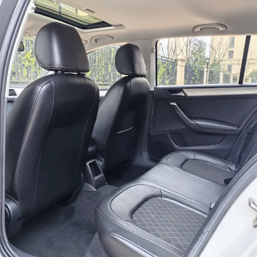 2019 Skoda Rapid Spaceback 1.5L 110HP L4 6AT,autocango,china used car exporter,china ev exporter,chinese used car exporter,chinese used ev exporter