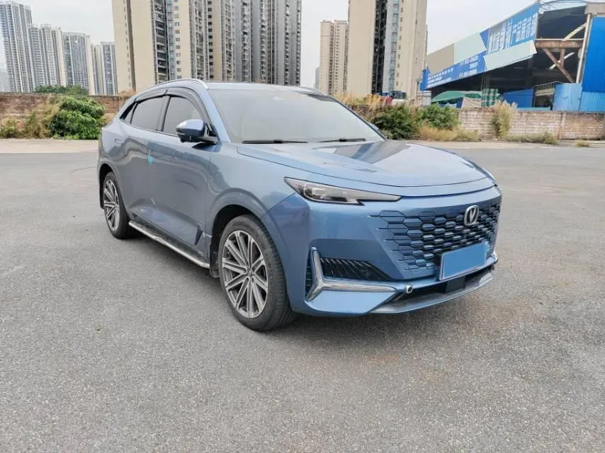2021 ChangAn UNI-K 2.0T 233HP L4 8AT,autocango,china used car exporter,china ev exporter,chinese used car exporter,chinese used ev exporter