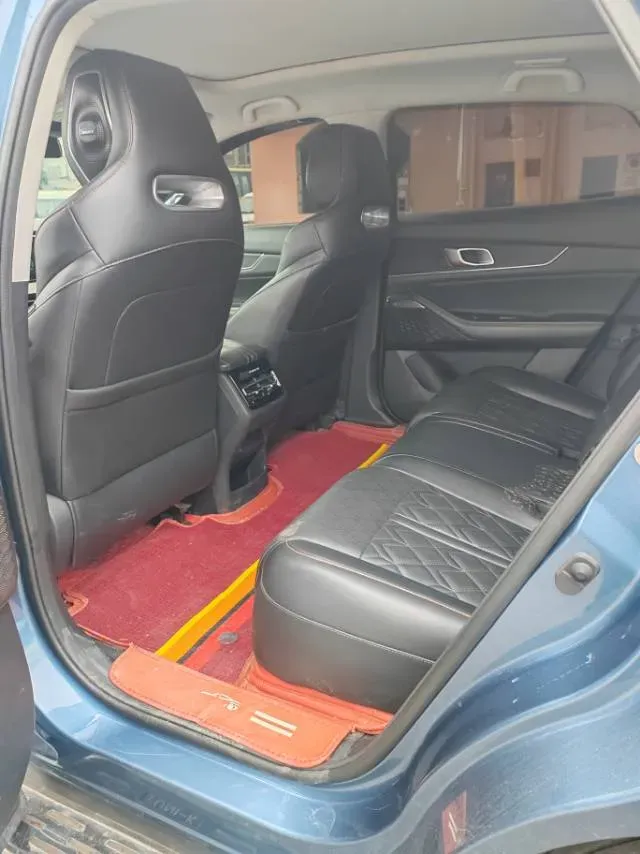 2021 ChangAn UNI-K 2.0T 233HP L4 8AT,autocango,china used car exporter,china ev exporter,chinese used car exporter,chinese used ev exporter