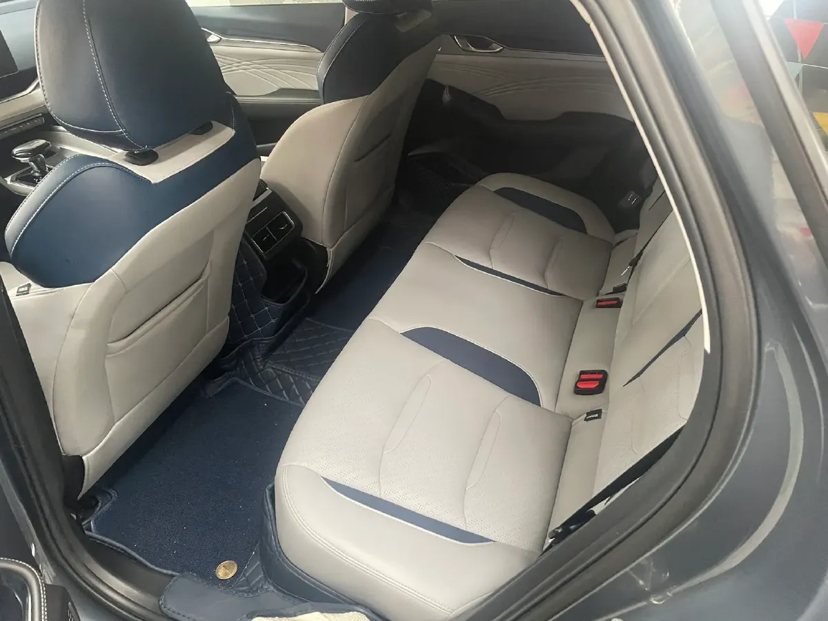 2021 Geely Preface 2.0T 190HP L4 7DCT,autocango,china used car exporter,china ev exporter,chinese used car exporter,chinese used ev exporter