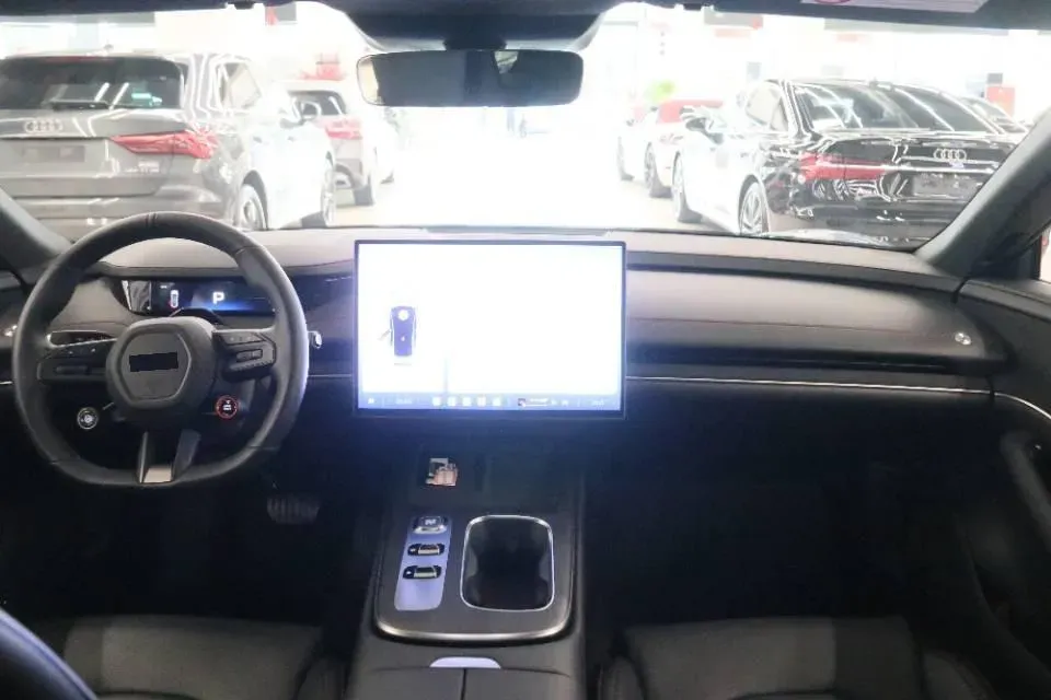 2024 MI SU7 BEV 73.6KWH,autocango,china used car exporter,china ev exporter,chinese used car exporter,chinese used ev exporter