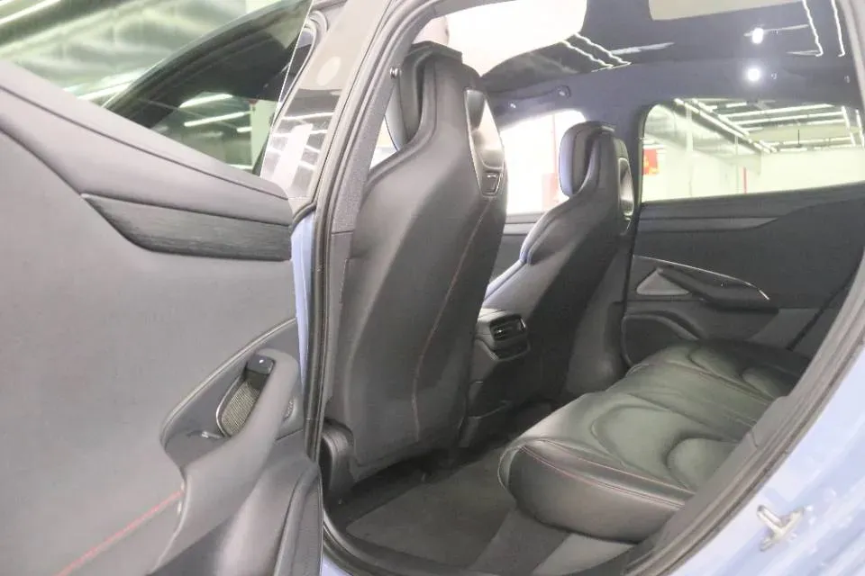 2024 MI SU7 BEV 73.6KWH,autocango,china used car exporter,china ev exporter,chinese used car exporter,chinese used ev exporter