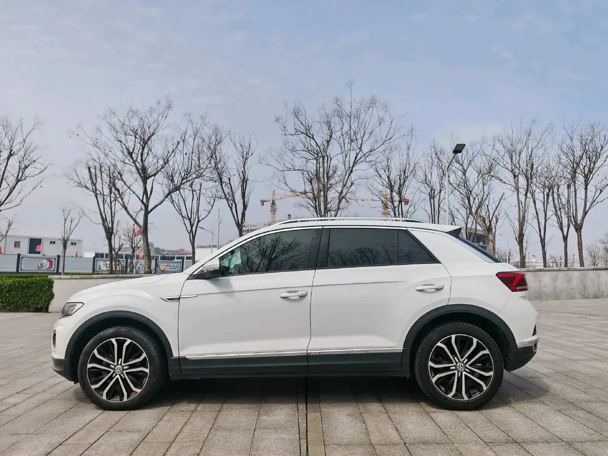 2019 Volkswagen T-Roc 1.4T 150HP L4 7DCT,autocango,china used car exporter,china ev exporter,chinese used car exporter,chinese used ev exporter