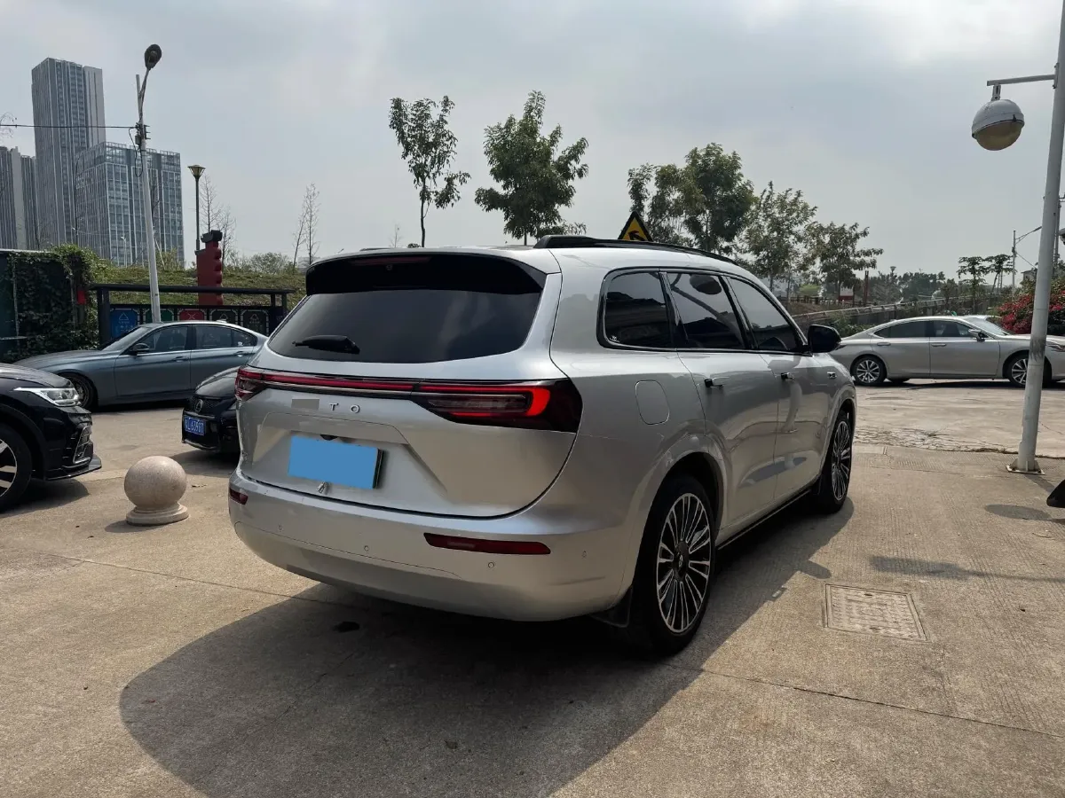2024 AITO AITO M7 1.5T 152HP L4 REEV 40KWH,autocango,china used car exporter,china ev exporter,chinese used car exporter,chinese used ev exporter