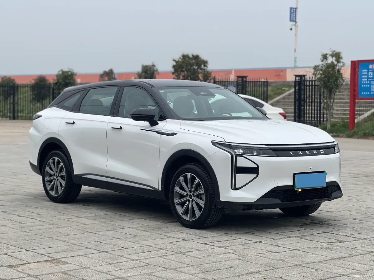 2026 Exceed RX C-DM 1.5T 156HP L4 1DHT PHEV,autocango,china used car exporter,china ev exporter,chinese used car exporter,chinese used ev exporter