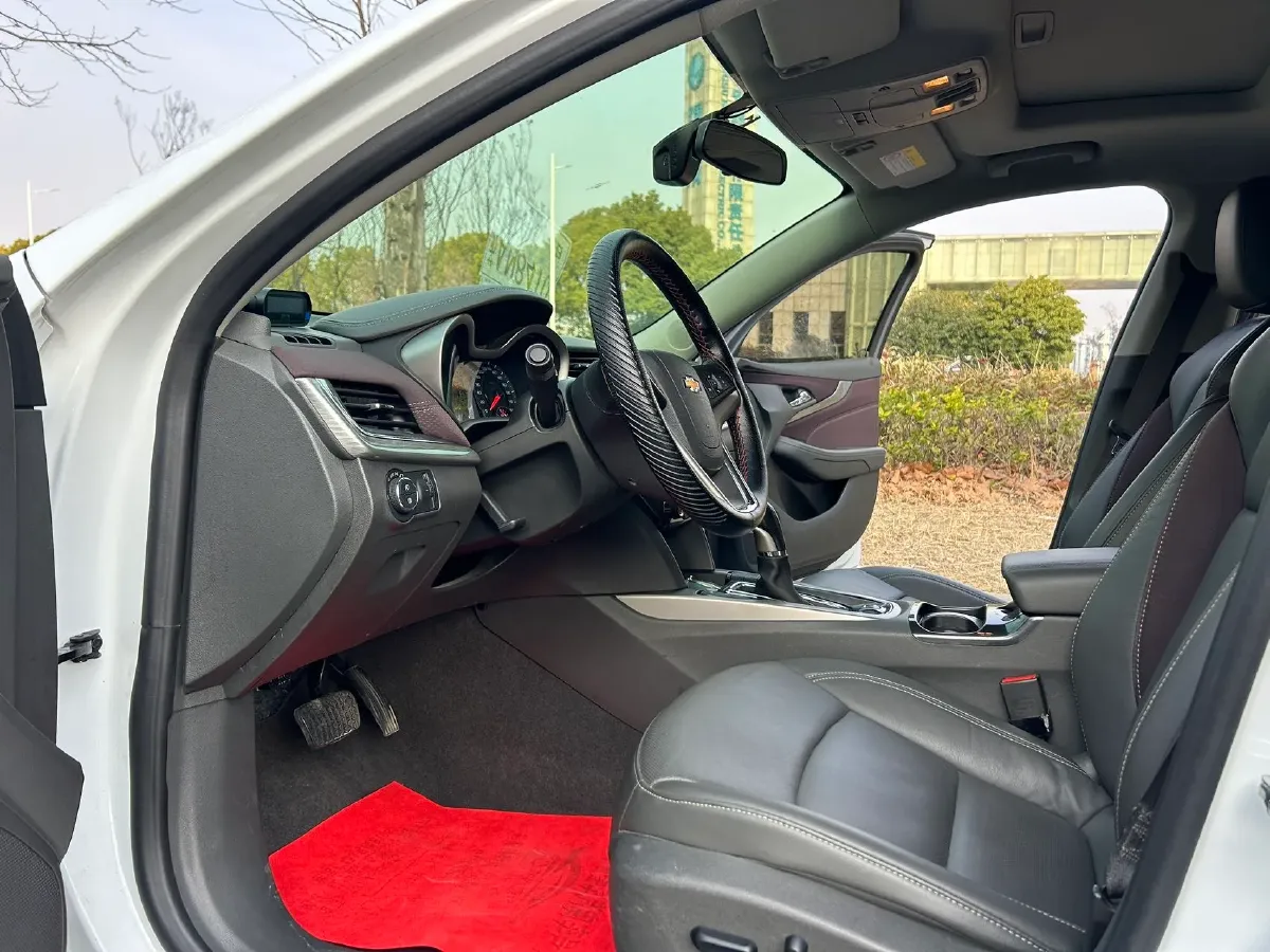 2018 Chevrolet Malibu 1.5T 170HP L4 6AT,autocango,china used car exporter,china ev exporter,chinese used car exporter,chinese used ev exporter