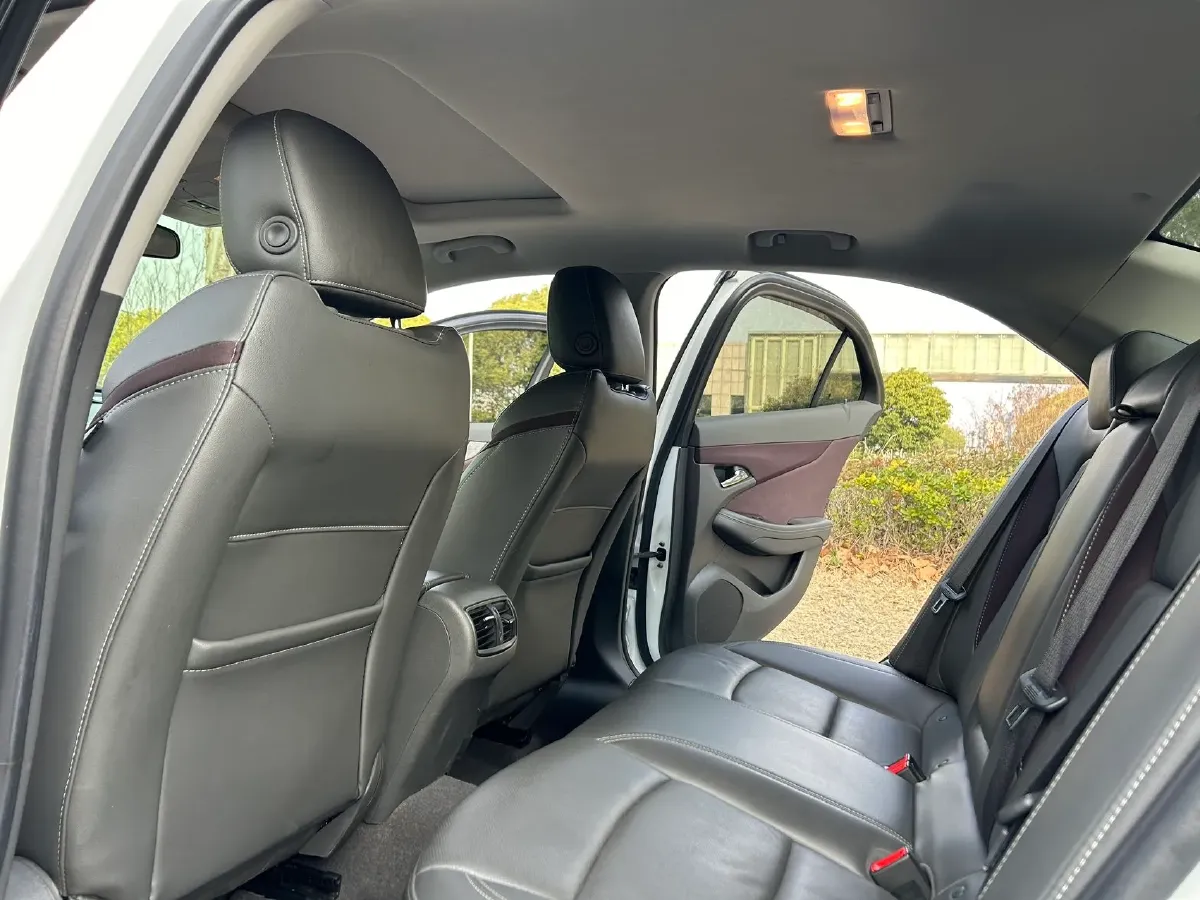 2018 Chevrolet Malibu 1.5T 170HP L4 6AT,autocango,china used car exporter,china ev exporter,chinese used car exporter,chinese used ev exporter