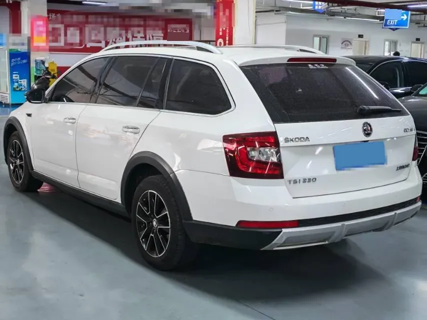 2018 Skoda Octavia 1.2T 116HP L4 7DCT,autocango,china used car exporter,china ev exporter,chinese used car exporter,chinese used ev exporter