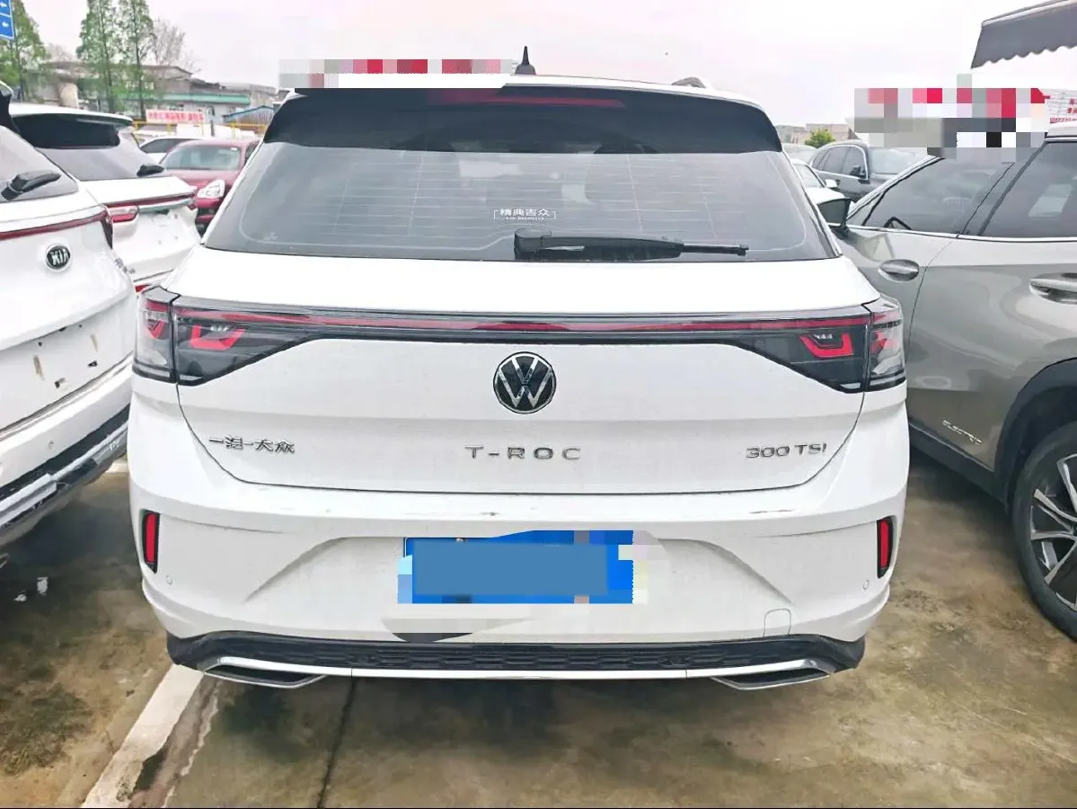 2023 Volkswagen T-Roc 1.5T 160HP L4 7DCT,autocango,china used car exporter,china ev exporter,chinese used car exporter,chinese used ev exporter