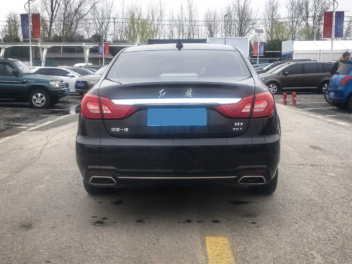 2017 HongQi H7 1.8T 188HP L4 6AT,autocango,china used car exporter,china ev exporter,chinese used car exporter,chinese used ev exporter