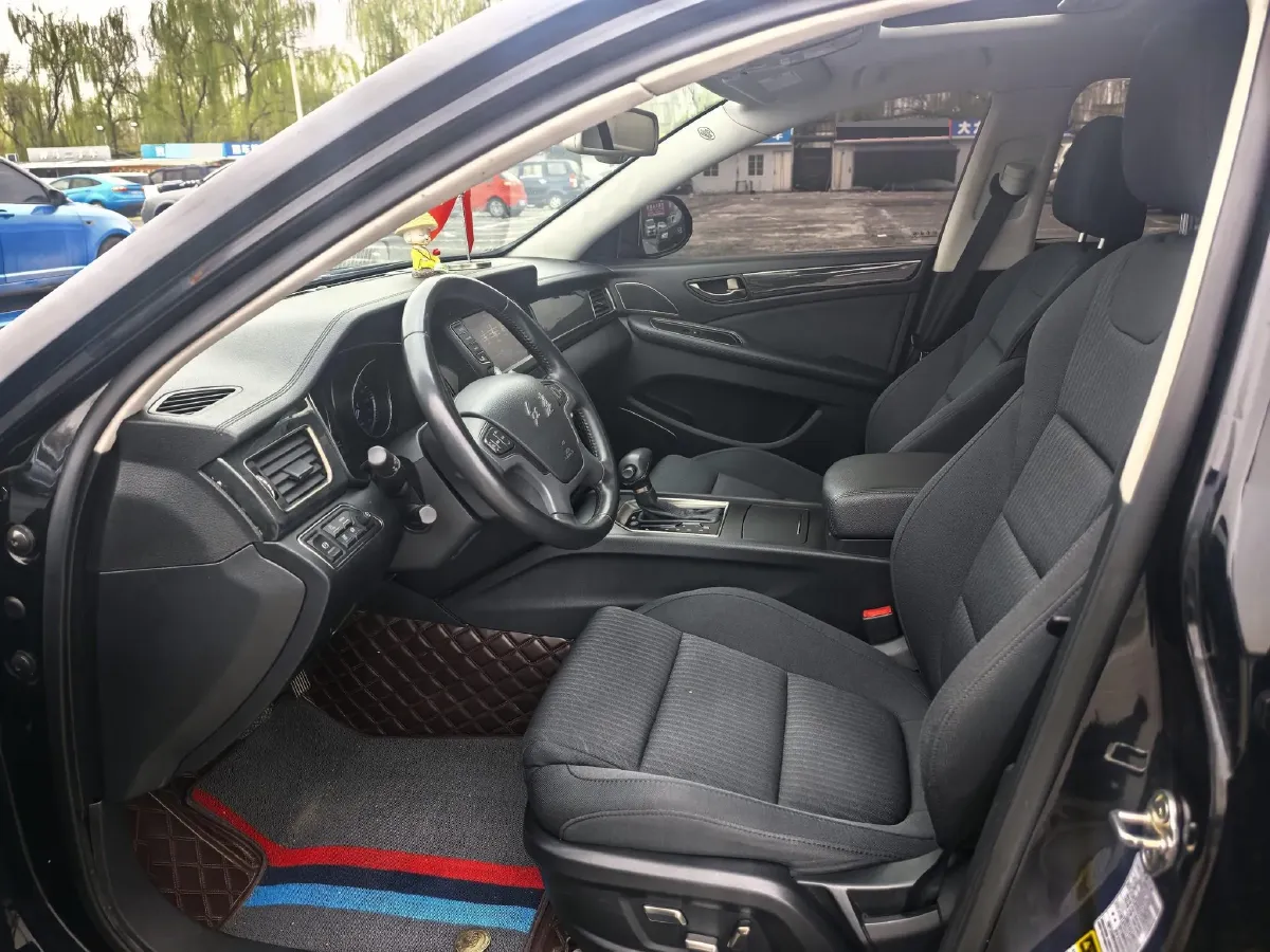 2017 HongQi H7 1.8T 188HP L4 6AT,autocango,china used car exporter,china ev exporter,chinese used car exporter,chinese used ev exporter