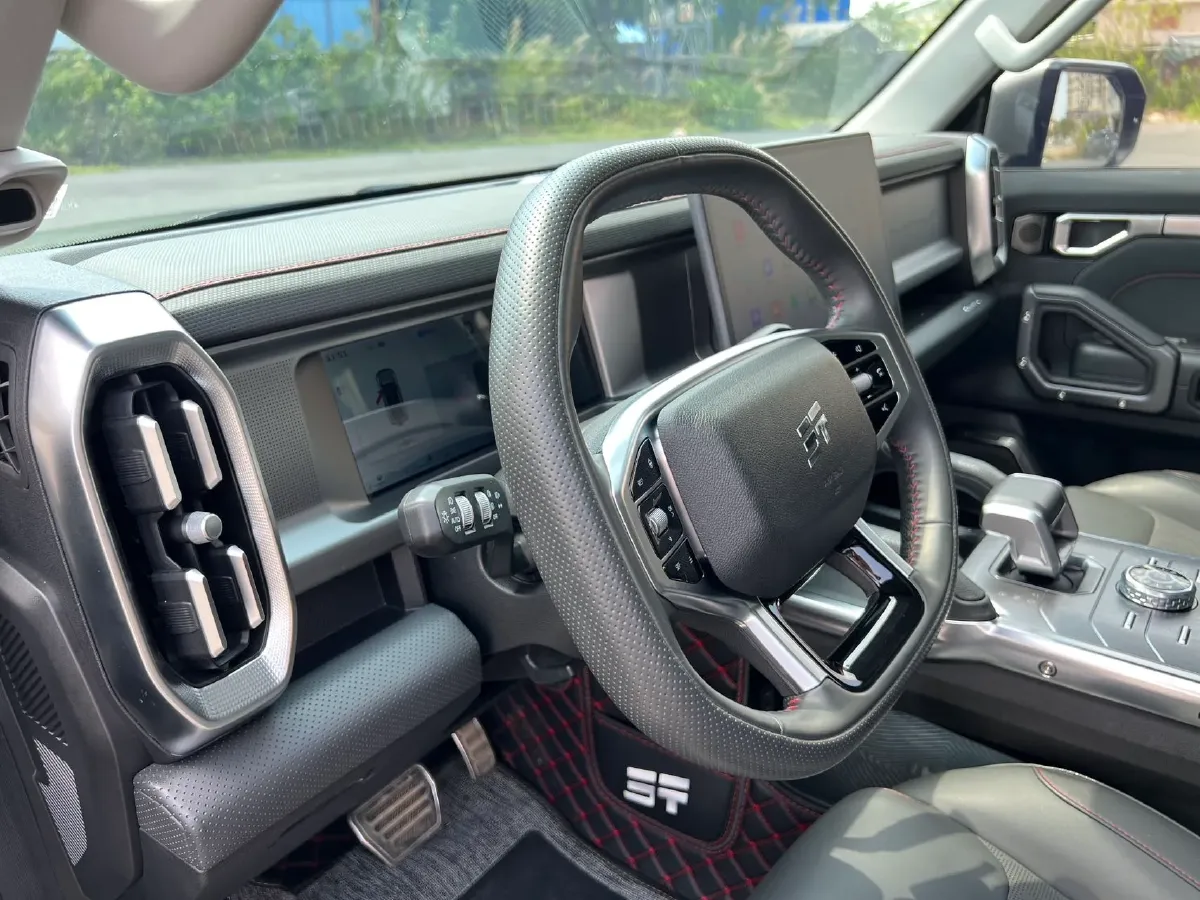 2023 Jetour Traveller 2.0T 254HP L4 7DCT,autocango,china used car exporter,china ev exporter,chinese used car exporter,chinese used ev exporter