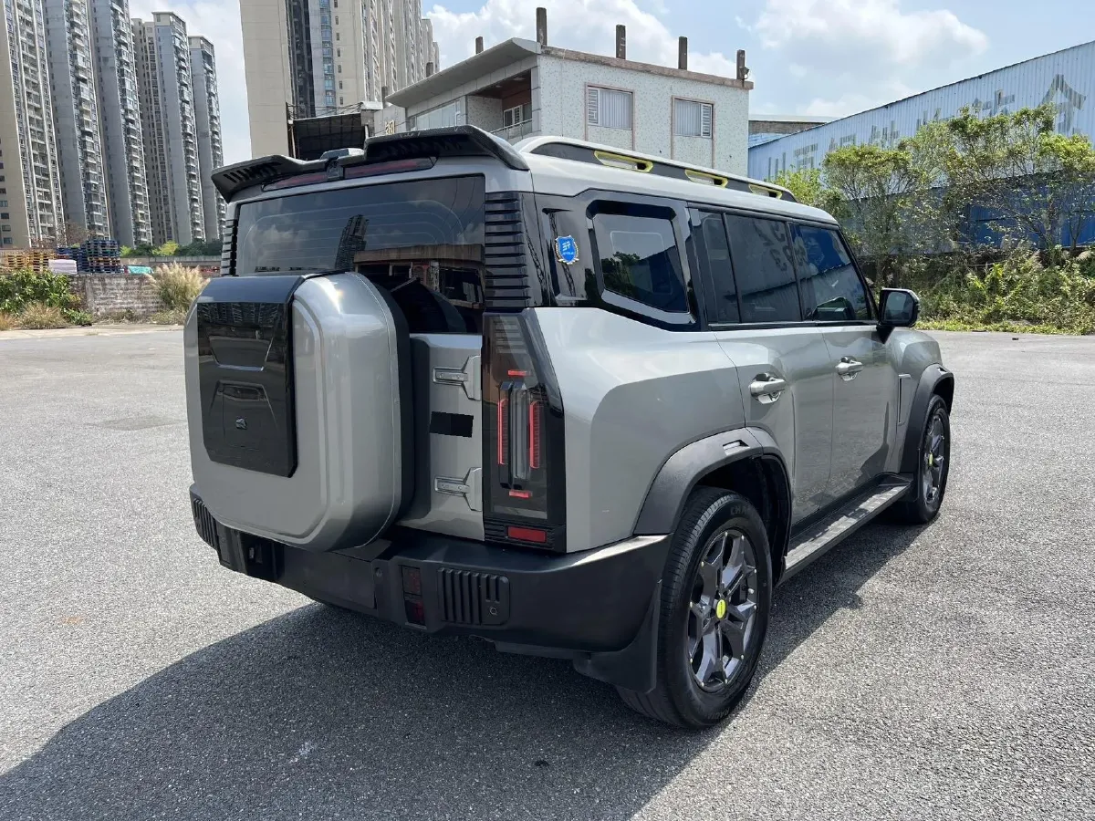 2023 Jetour Traveller 2.0T 254HP L4 7DCT,autocango,china used car exporter,china ev exporter,chinese used car exporter,chinese used ev exporter