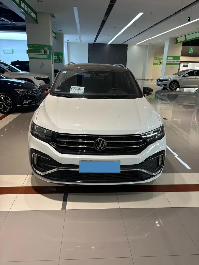 2022 Volkswagen T-Roc 1.4T 150HP L4 7DCT,autocango,china used car exporter,china ev exporter,chinese used car exporter,chinese used ev exporter
