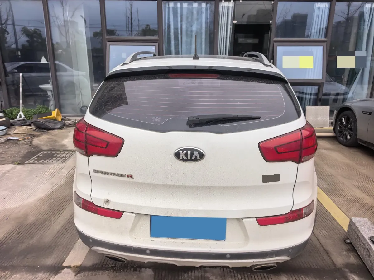 2016 Kia Sportage R 2.0L 165HP L4 6AT,autocango,china used car exporter,china ev exporter,chinese used car exporter,chinese used ev exporter