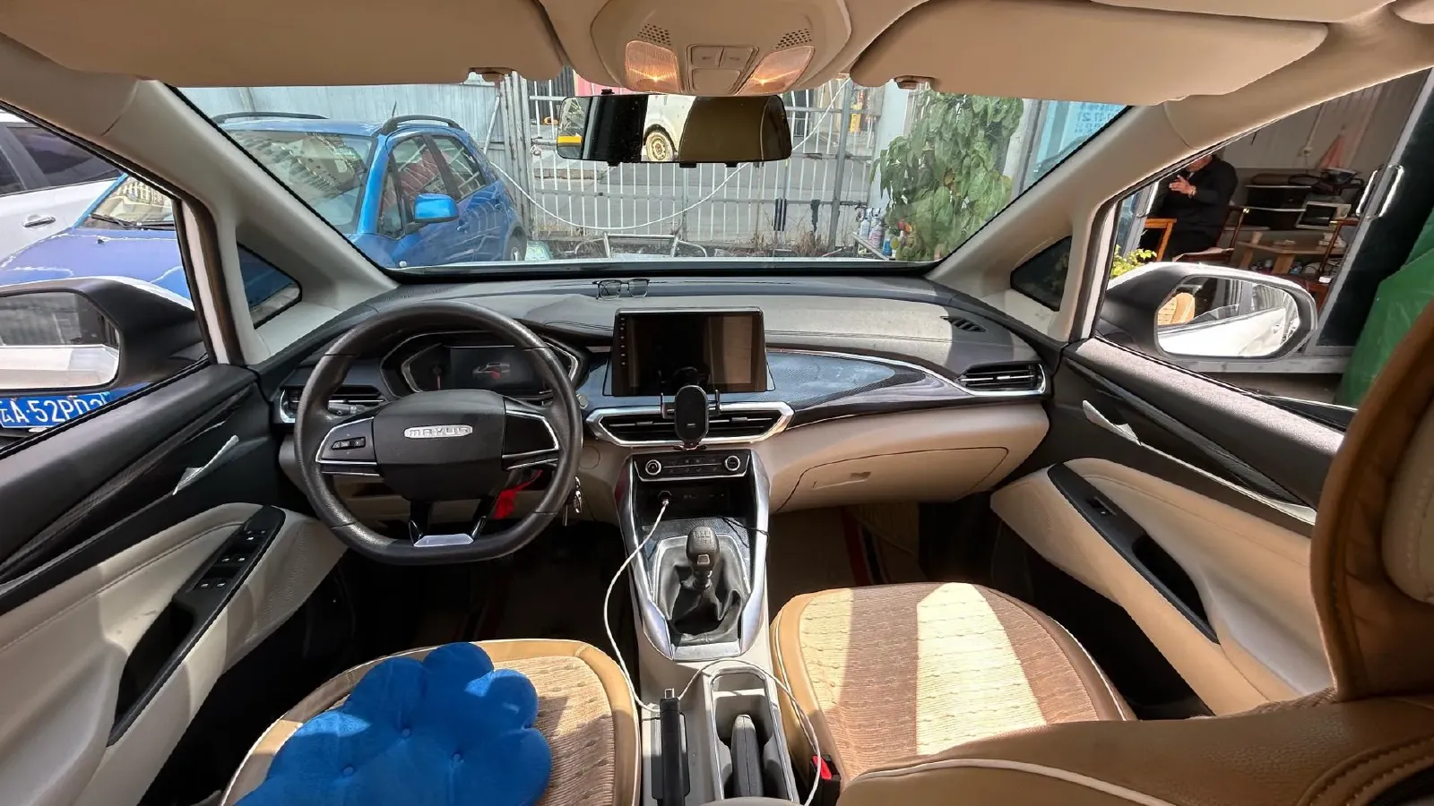 2022 MAXUS G50 1.5T 169HP L4 7DCT,autocango,china used car exporter,china ev exporter,chinese used car exporter,chinese used ev exporter