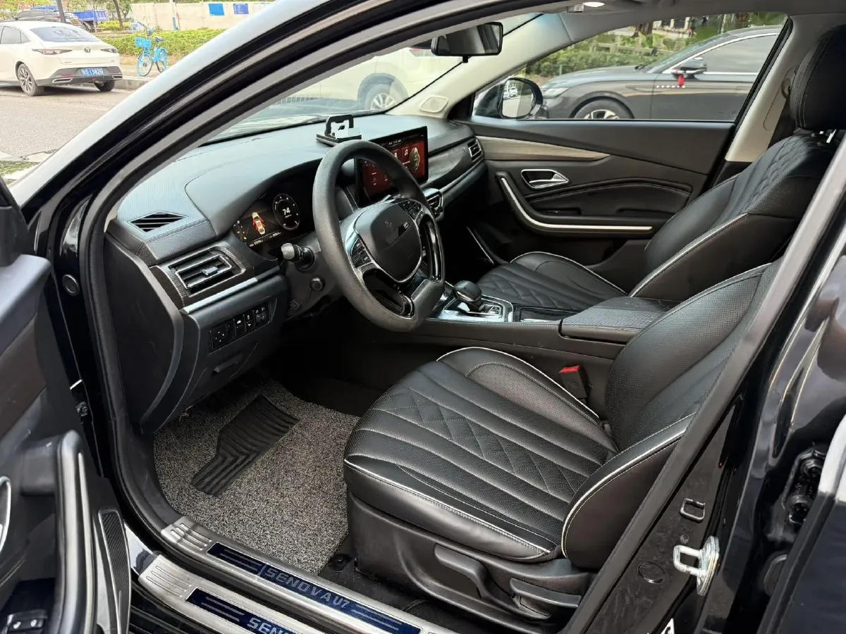 2019 BeiJing Auto EU7 BEV 60.225KWH,autocango,china used car exporter,china ev exporter,chinese used car exporter,chinese used ev exporter