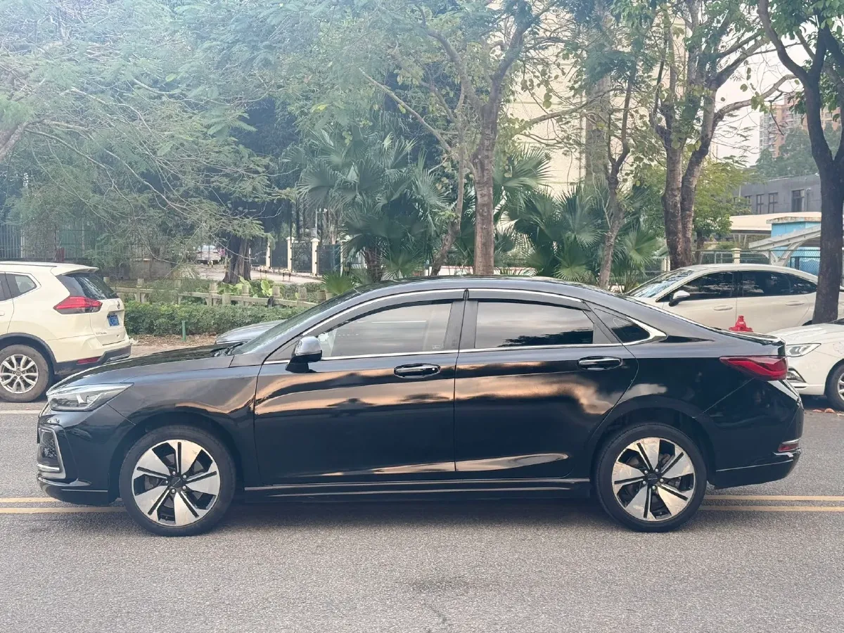 2019 BeiJing Auto EU7 BEV 60.225KWH,autocango,china used car exporter,china ev exporter,chinese used car exporter,chinese used ev exporter