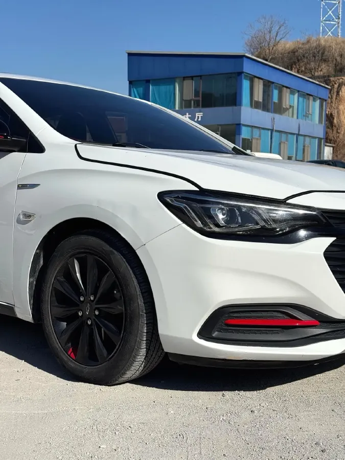 2019 Chevrolet Monza 1.0T 125HP L3 6DCT,autocango,china used car exporter,china ev exporter,chinese used car exporter,chinese used ev exporter